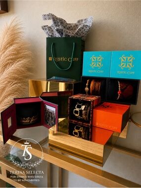 Rustic Cuff 4 Bracelet Gift Set w/ Gift Boxes, Bag & Keepsake Box Bundle